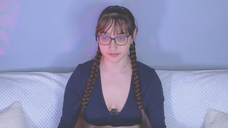 TessaDoll's Streamate show and profile