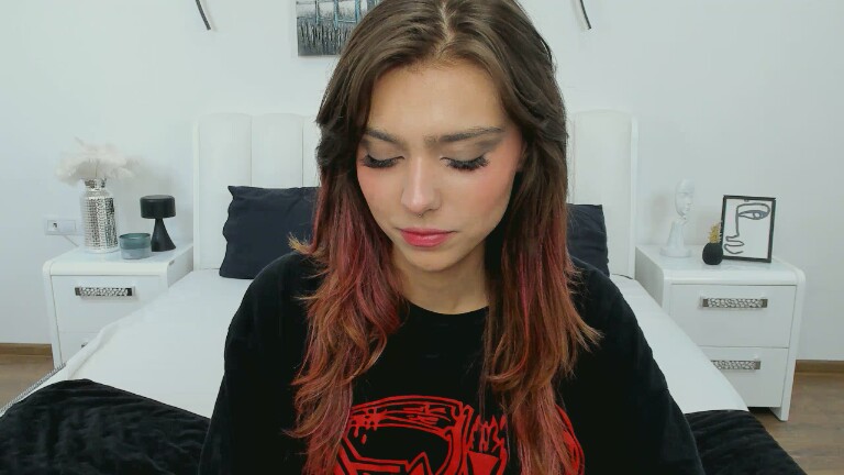 InnaMoratis's Streamate show and profile